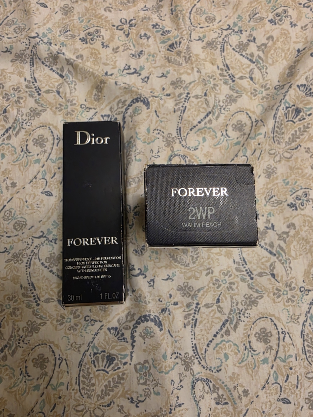 Dior Forever Makeup Set — Black and Peach